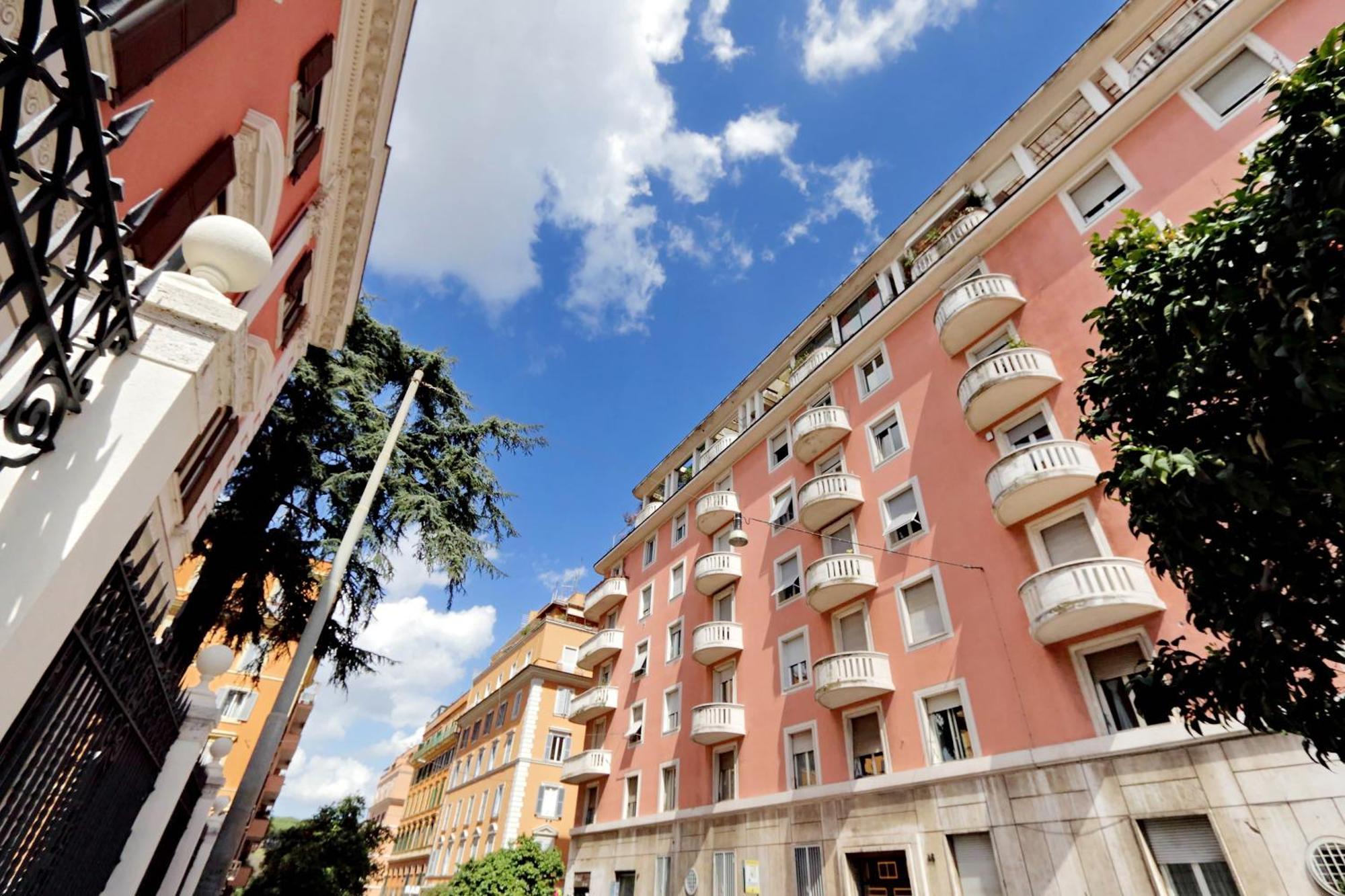 Bellezza Al Colosseo - B&B & Apts Rzym Zewnętrze zdjęcie